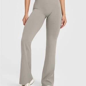 Soft Motion Flared Bottoms | Warm Sand